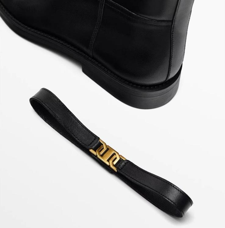 Lia Boots