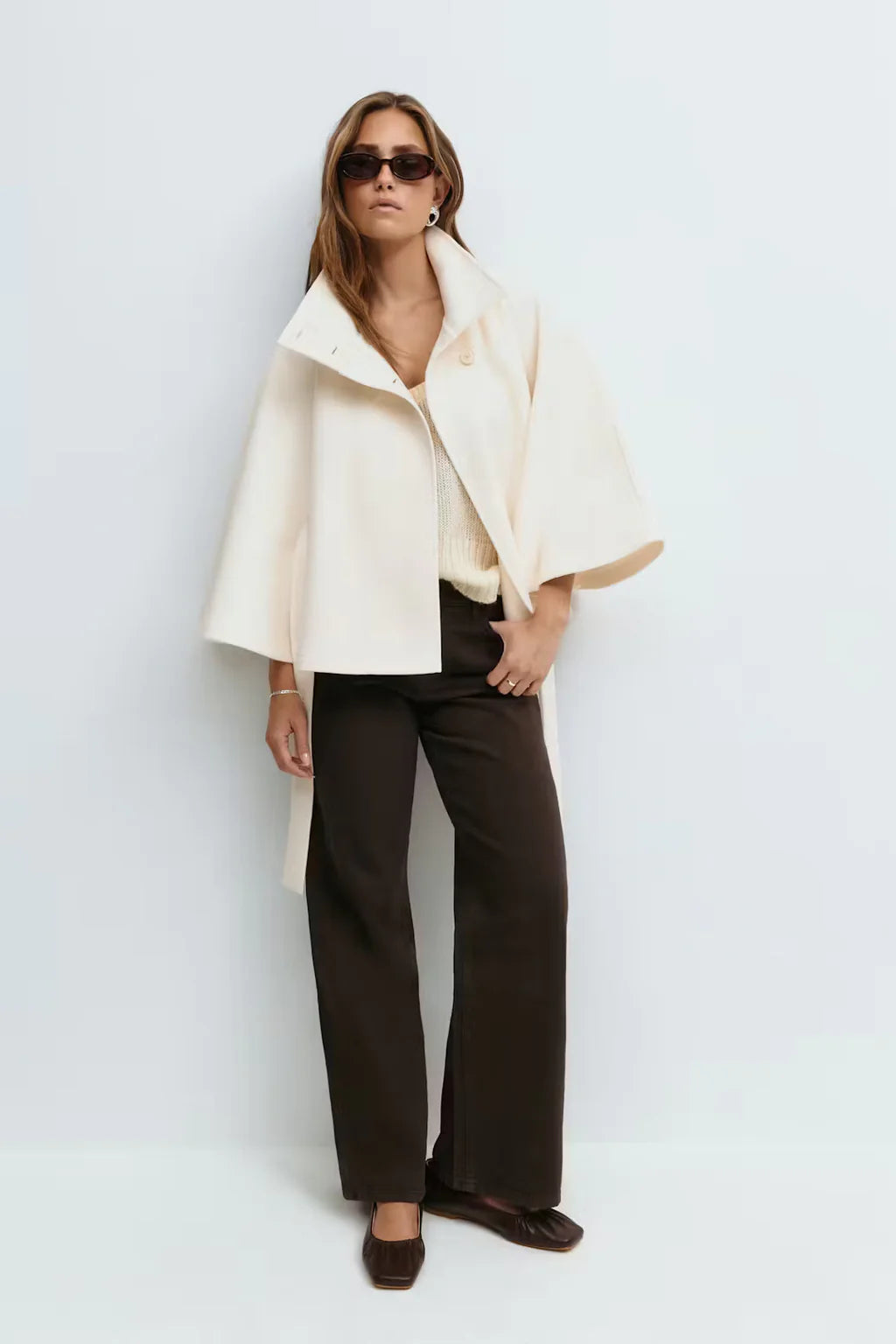 Arlette - Cape mit Gurt