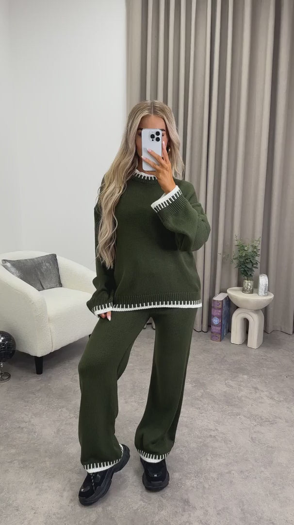 Mira Knit Set
