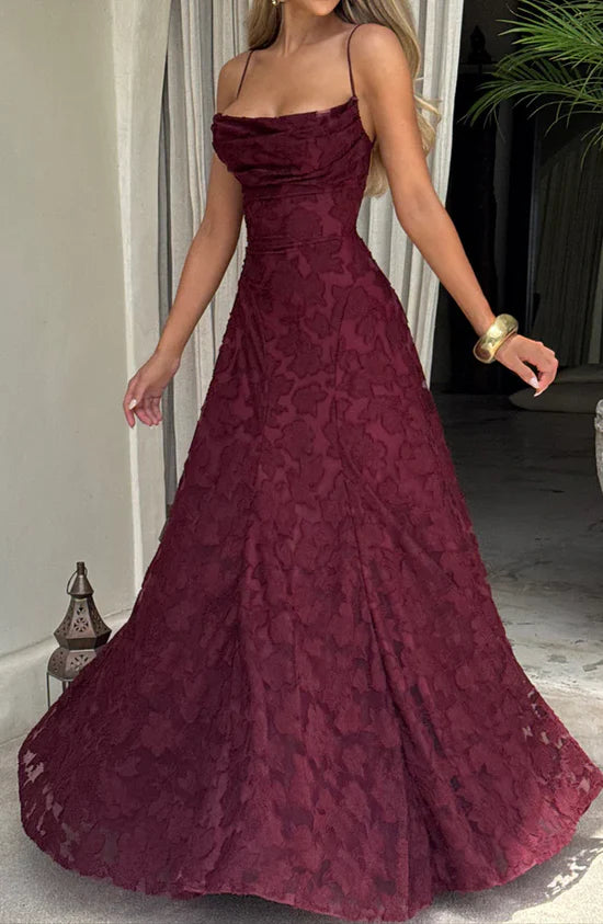Amelie - Zartes Maxikleid mit Spitzedetail