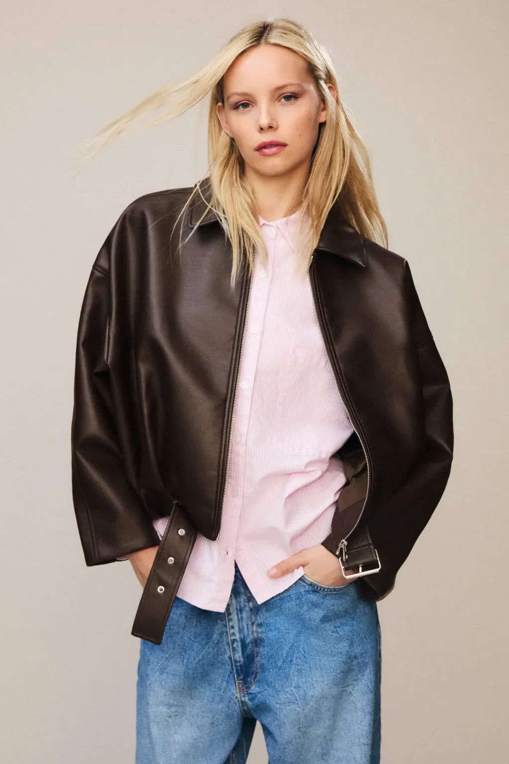 Lina – Oversize Lederjacke