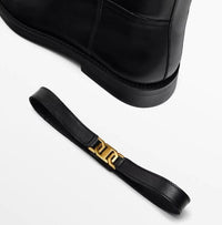 Lia Boots