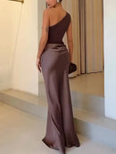 Elegance One-Shoulder Maxikleid