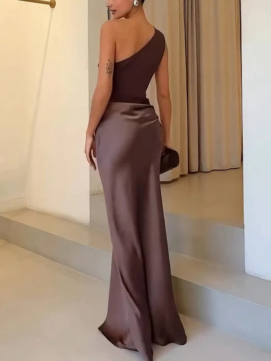 Elegance One-Shoulder Maxikleid